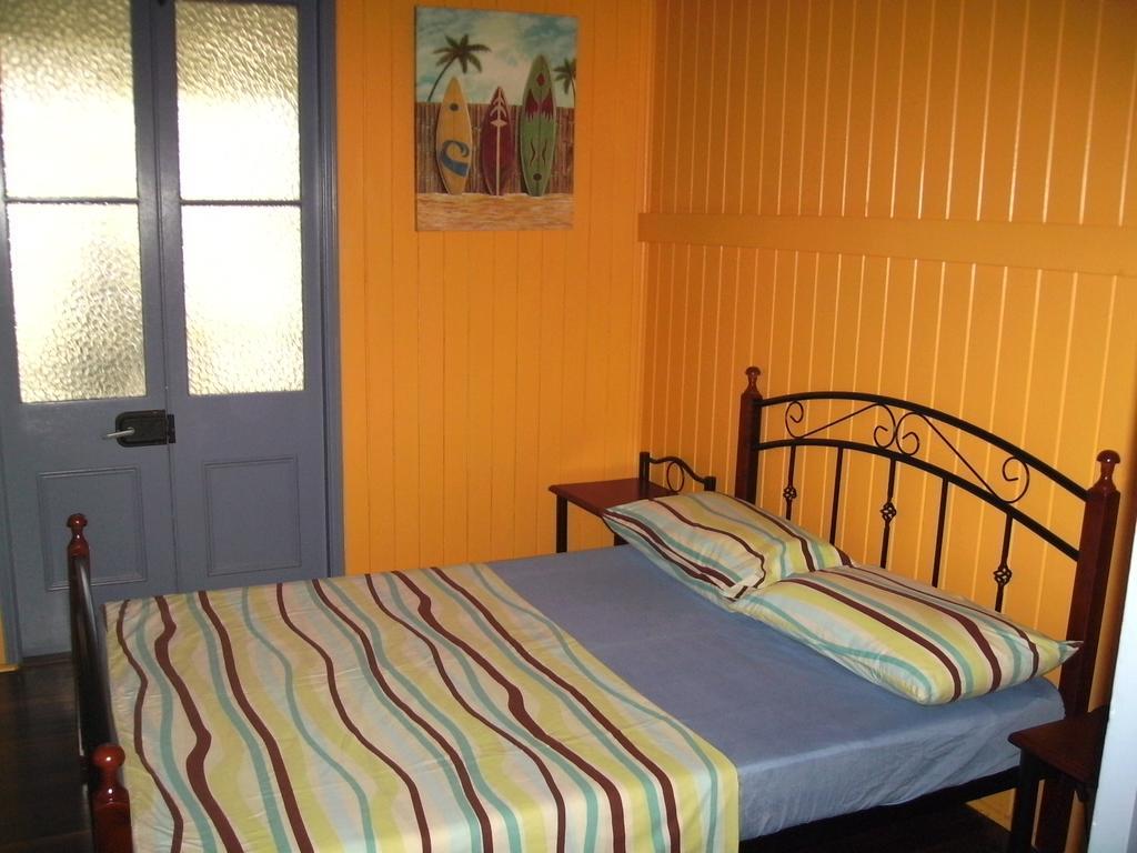 Mango Tourist Hostel Hervey Bay Habitación foto