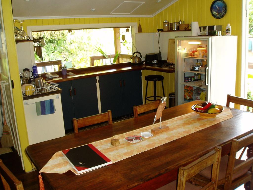 Mango Tourist Hostel Hervey Bay Exterior foto