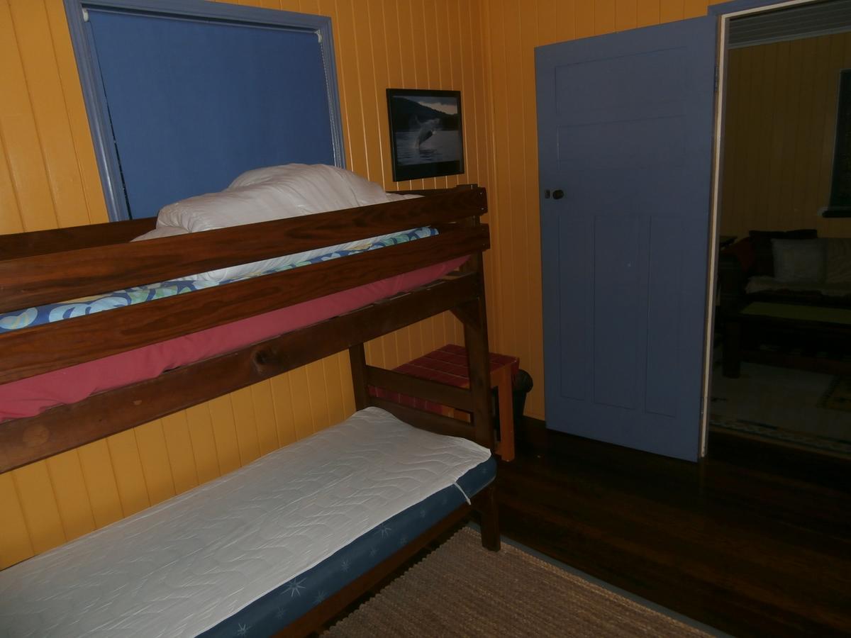 Mango Tourist Hostel Hervey Bay Habitación foto